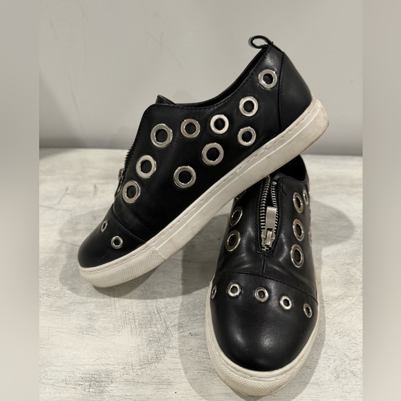Cute leather sneakers with rivots. Bought in New York. - Picture 1 of 4
